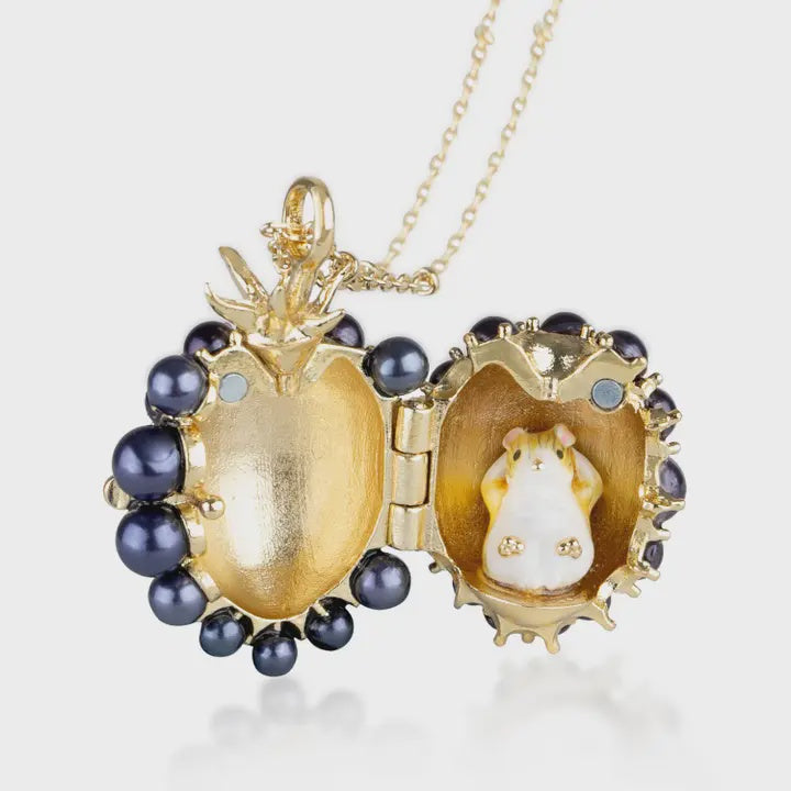 Bill Skinner Blackberry Mouse Locket - Podarok