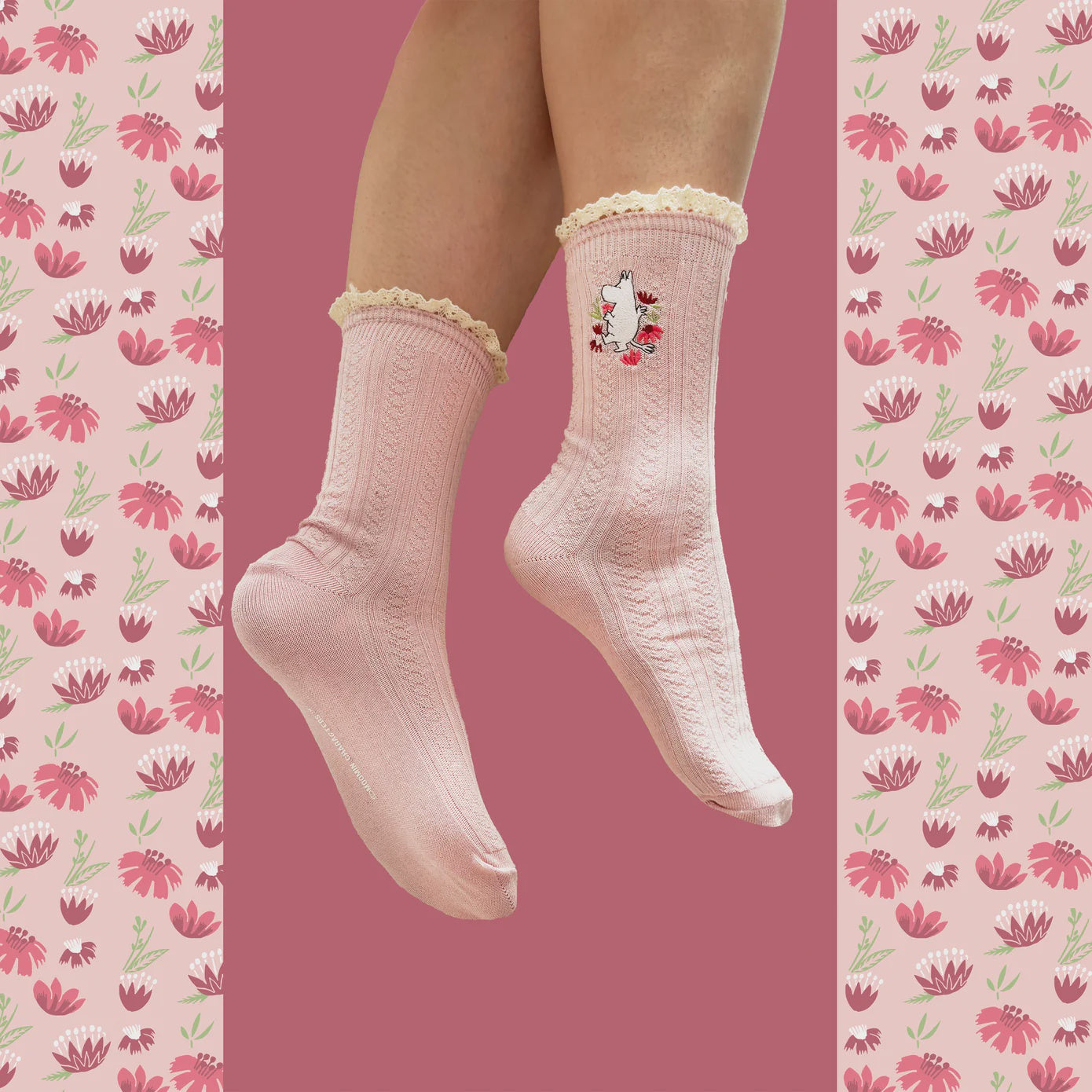 Moomin Pink Lace Socks