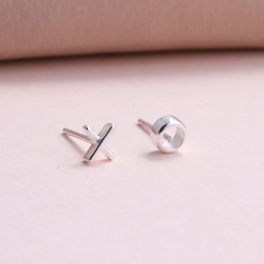 Attic Creations Hug & Kiss Earrings - Sterling Silver - Podarok