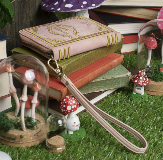 Vendula - Bookshelf Boulevard Coin Purse