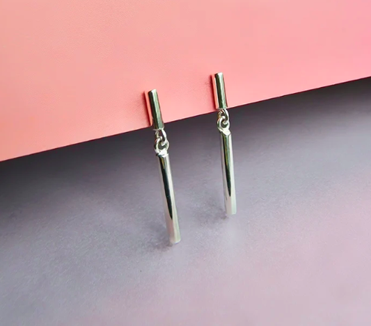 Vurchoo Minimalist Silver Bar Studs