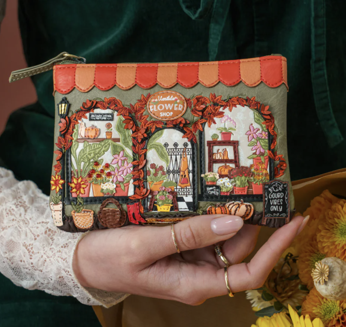Vendula Flower Shop Amber Edition Zipper Coin Purse