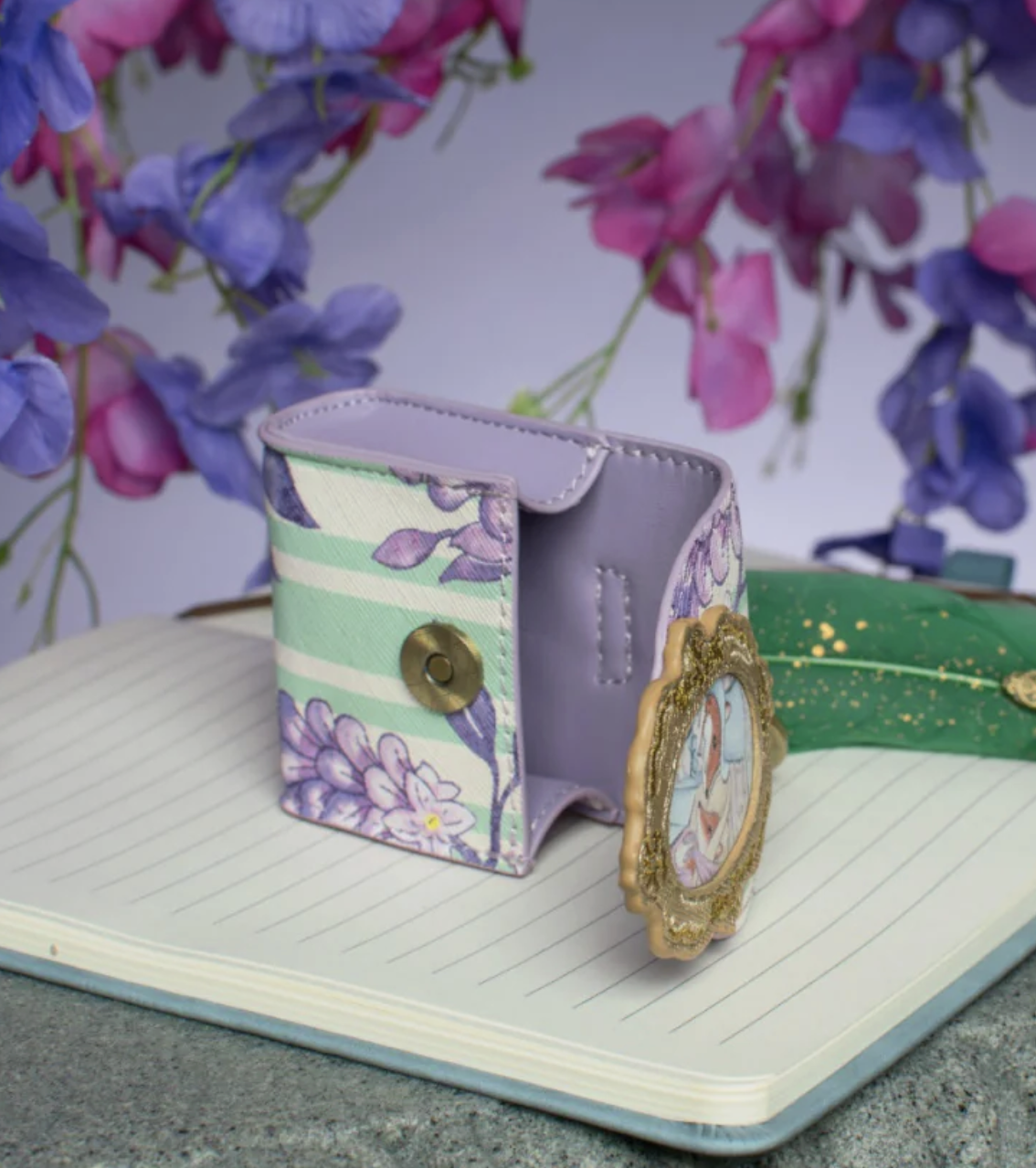 Vendula Heritage - Regency Gardens Pods Case